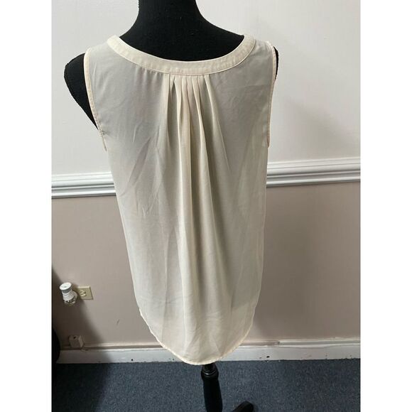 Swoon Cream Pocket Tank Top - Picture 3 of 4